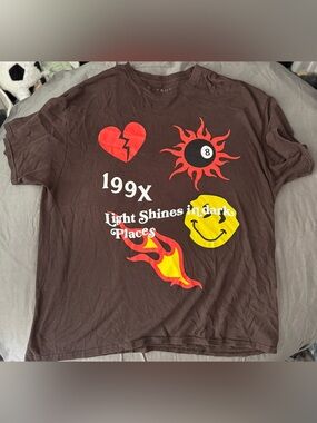 PacSun Brown Graphic Tee with Red & Yellow Prints